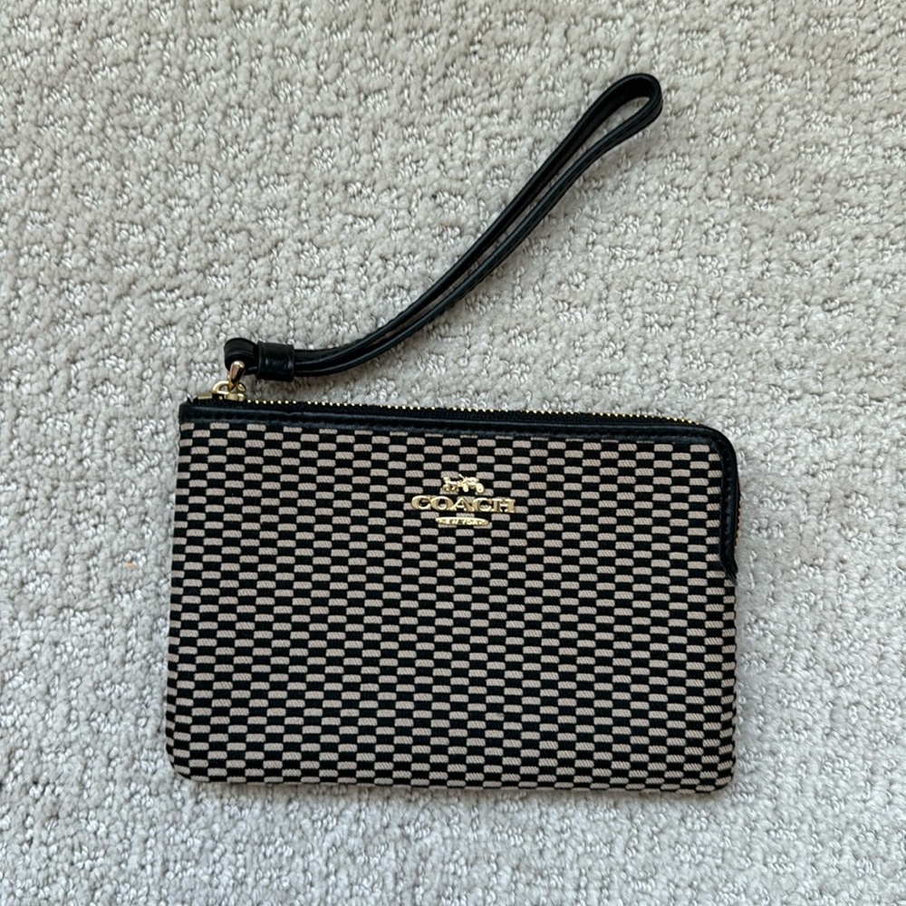 cute coach wristlet